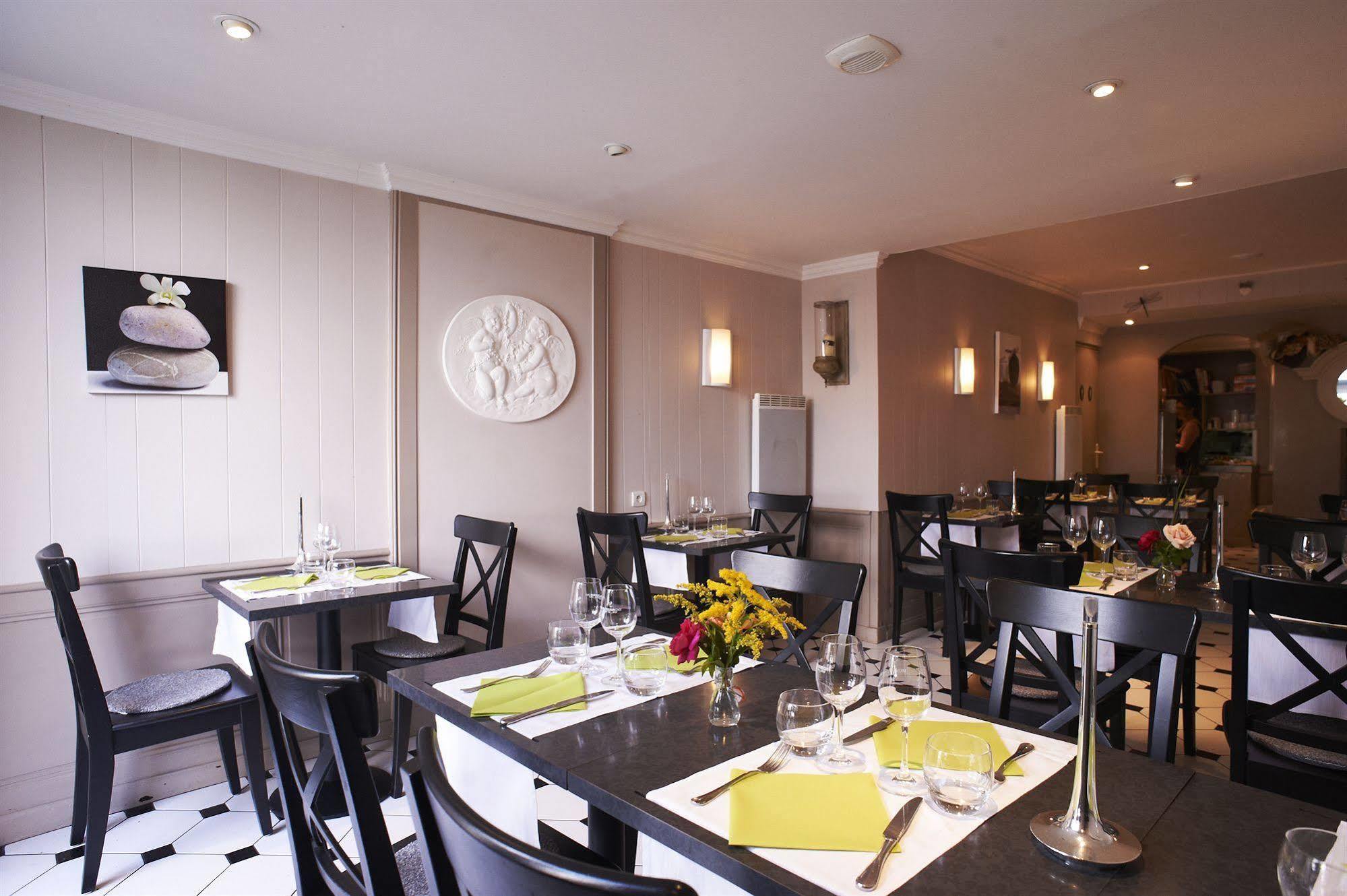 Cristal Hotel Restaurant - Logis Hotels Сомюр Екстер'єр фото